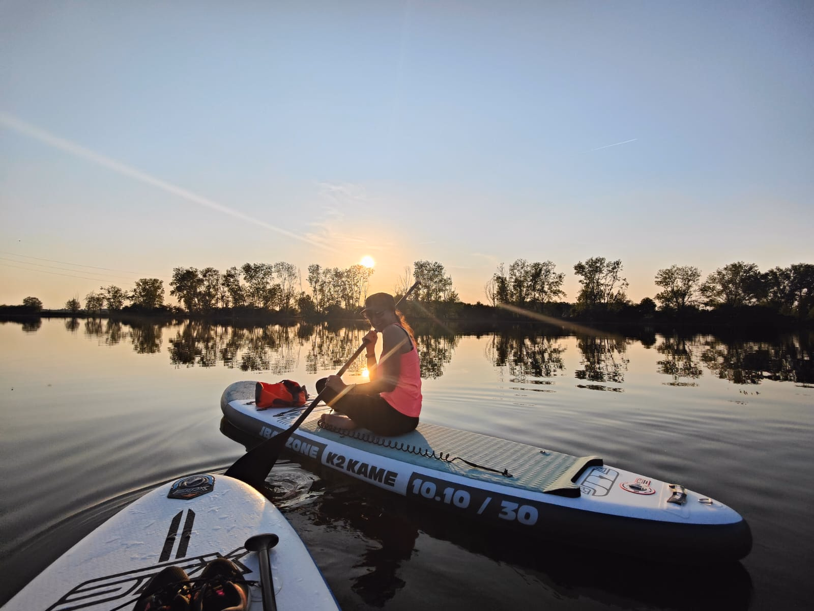 Tramonto in SUP tra i fiori di Loto